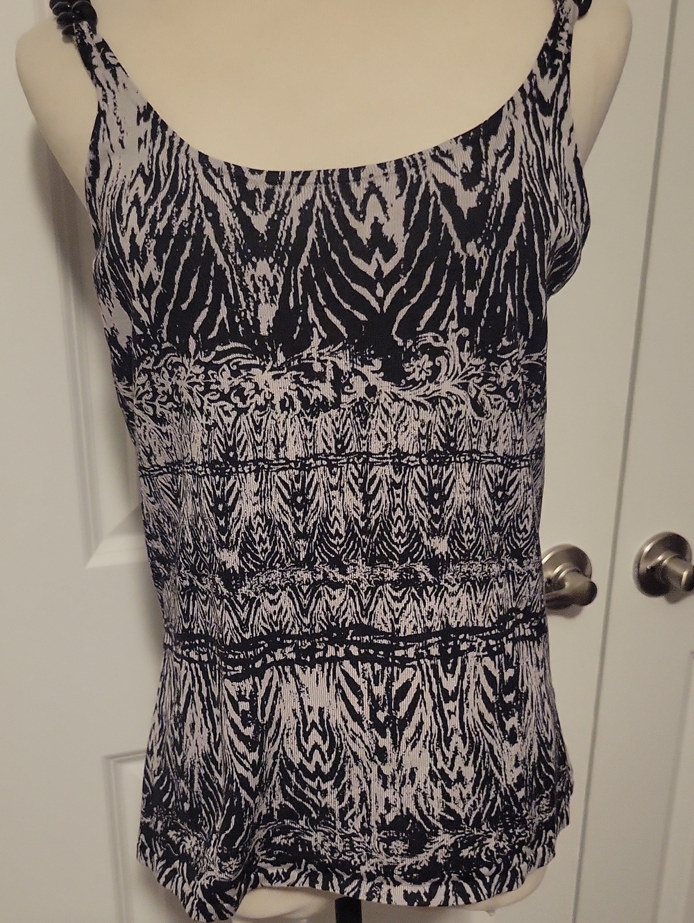 august silk Black and White Printed Camisole